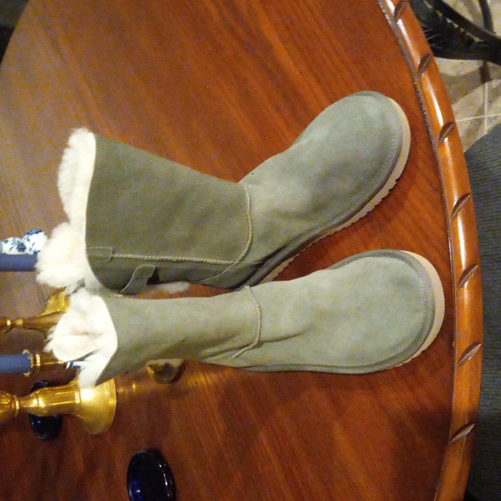 Koolaburra by UGG Remley Short Boots